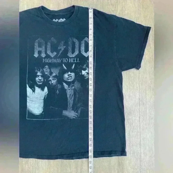 AC/DC Highway To Hell Mens T-Shirt Short Sleeve Crew Neck Faded Black XL - Picture 6 of 7